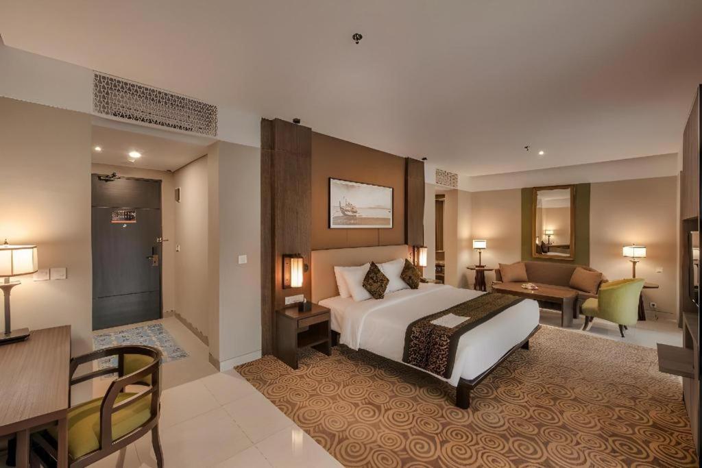 El Hotel Banyuwangi Banyuwangi  Dış mekan fotoğraf